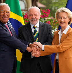 Lula discutiu com Costa e von der Leyen restrições da UE a produtos brasileiros