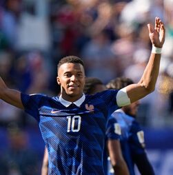 Mundial2026: França bate Senegal com histórico 'bis' de Mbappé