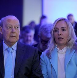 Viúva de Pinto da Costa quebra silêncio sobre alegado esvaziamento das contas do ex-presidente do FC Porto