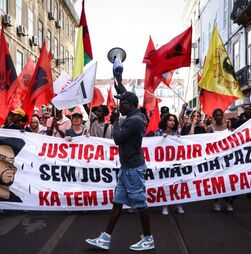 Centenas manifestaram-se em Lisboa para protestar contra sentença do polícia que matou Odair Moniz