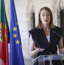 Presidente do Parlamento Europeu pede a jovens que defendam democracia