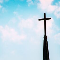 Igreja Católica recebe 57,6 ME em donativos em 2025 com EUA a liderar doações