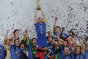 A Itália venceu o Mundial 2006, com a final marcada pela cabeçada de Zidane em Materazzi