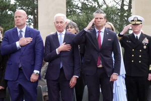 "Levavam a esperança e orações para um mundo livre": Secretário de Defesa dos EUA homenageia soldados do Dia D