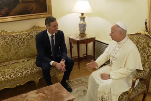 Pedro Sánchez reúne-se com o Papa Leão XIV em Madrid
