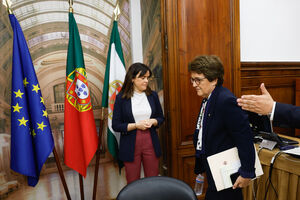 Ana Jorge à chegada para a sua audição sobre a situação financeira da SCML e o negócio da internacionalização dos jogos sociais