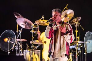 O cantor e rapper Slow J vai atuar no festival a 16 de agosto