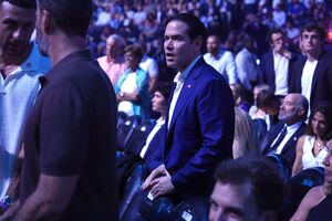Marco Rubio também não faltou