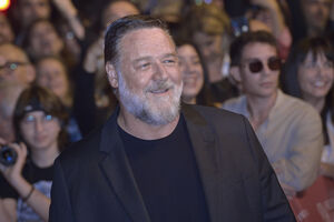 Crowe venceu o Óscar de Melhor Ator em 2001 por "Gladiador"