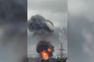 Novas imagens mostram drones ucranianos a atingir refinaria em Moscovo 