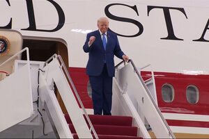 Trump apresenta novo Air Force One e garante retoma da navegação em Ormuz