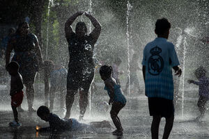 Temperaturas na ordem dos 40º.C em Espanha fazem dois mortos