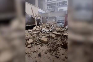 Vídeo mostra destruição em edifício da televisão estatal venezuelana VTV