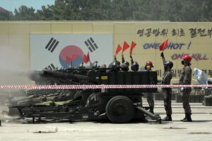 Coreia do Sul testa defesa contra enxames de drones
