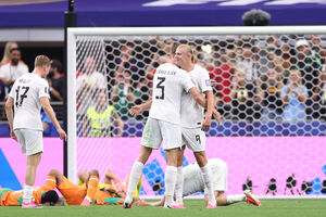 Noruega vence Costa do Marfim