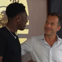 Issa Doumbia chega de vespa e cheio de confiança: 'O Sporting é o melhor caminho para a minha carreira'