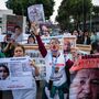 Mundial2026: Milhares de adeptos e manifestantes 'entopem' ruas perto do arranque