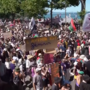 Ambientalistas, feministas e grupos pró-palestinianos protestam contra o G7 em Genebra