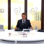 Zelensky à mesa com os líderes do G7 para discutir guerra na Ucrânia 
