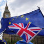 Brexit/10 anos: Reino Unido reaproxima-se da UE mas linhas vermelhas limitam margem