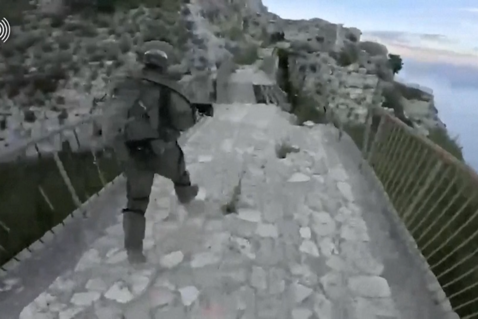 Tropas israelitas capturam castelo estratégico no sul do Líbano