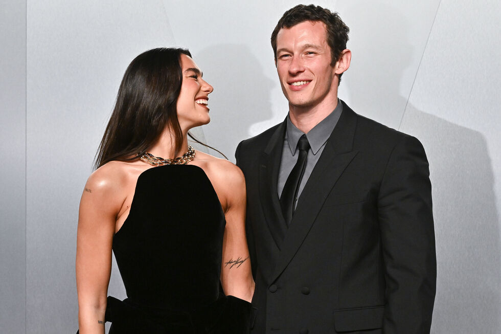 Dua Lipa e Callum Turner casaram em Londres