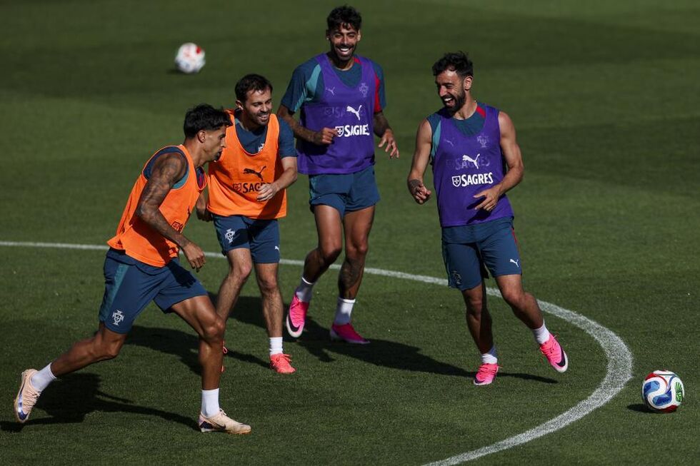 Seleção Nacional volta a treinar esta sexta-feira