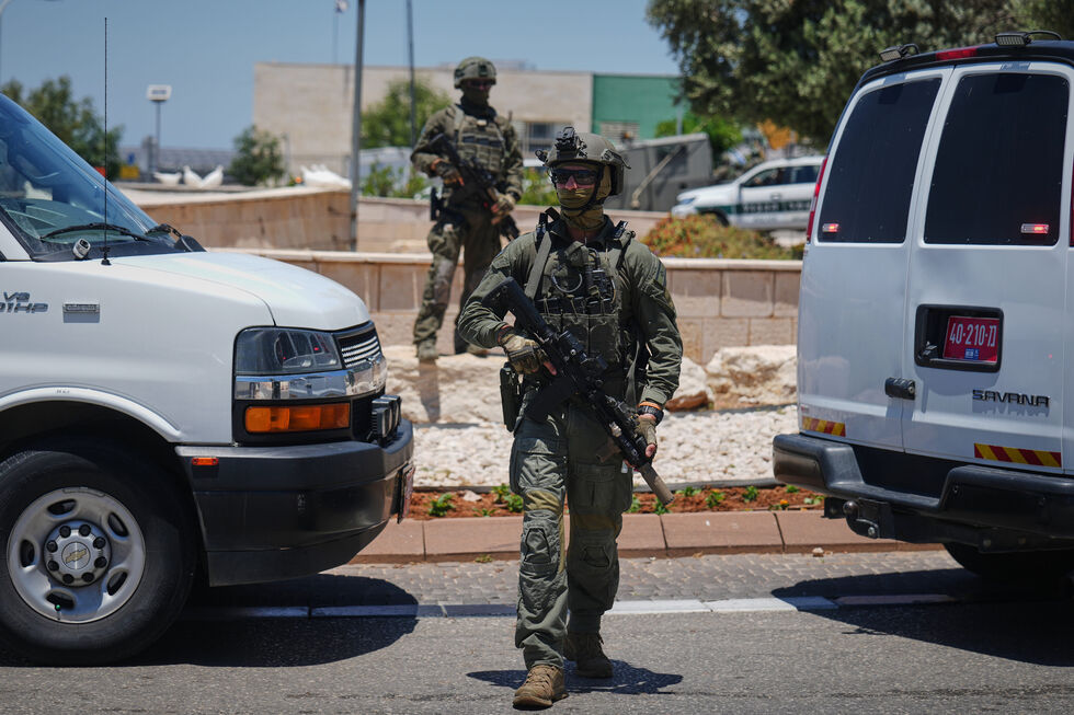 Uma pessoa morreu no tiroteio em Israel