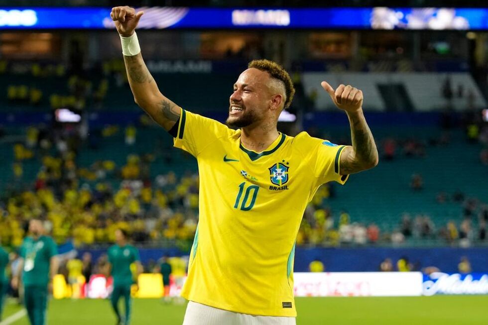 Neymar de regresso após lesão