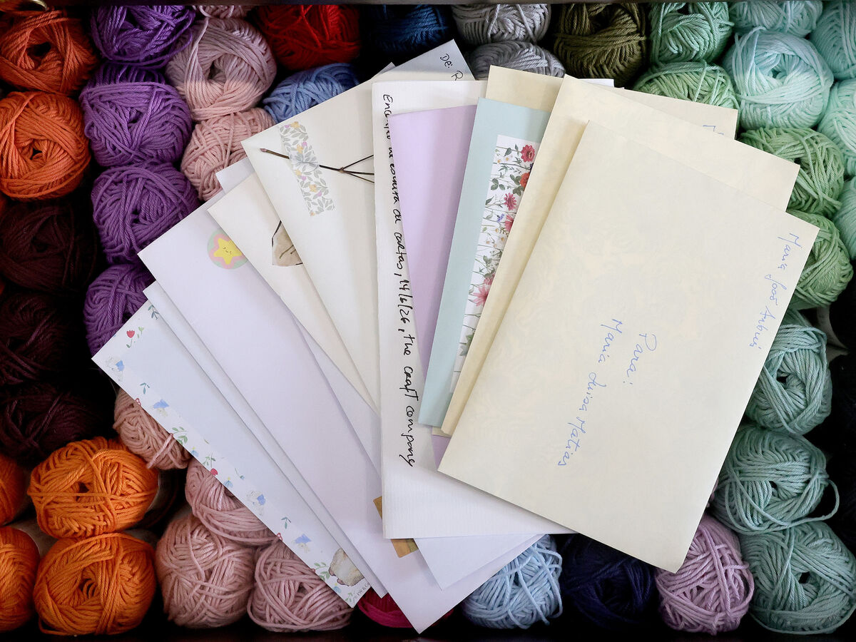Ainda há cartas de amor (em papel)