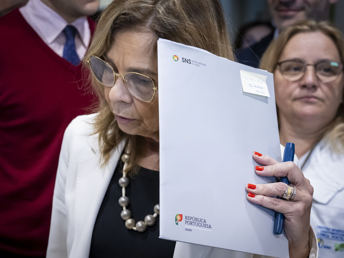 Boys partidários em vez de gestores. Administradores hospitalares processam Estado