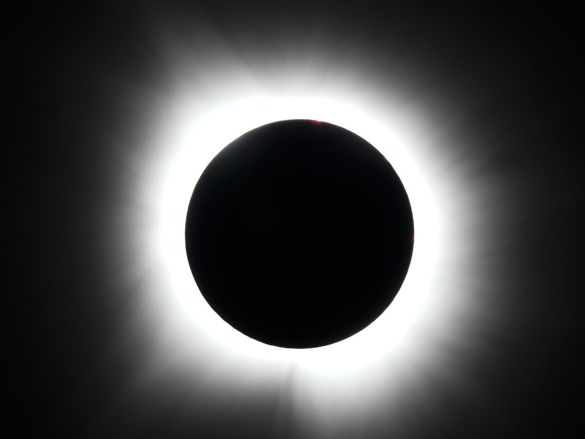 Eclipse solar em Portugal: onde ver e que cuidados ter