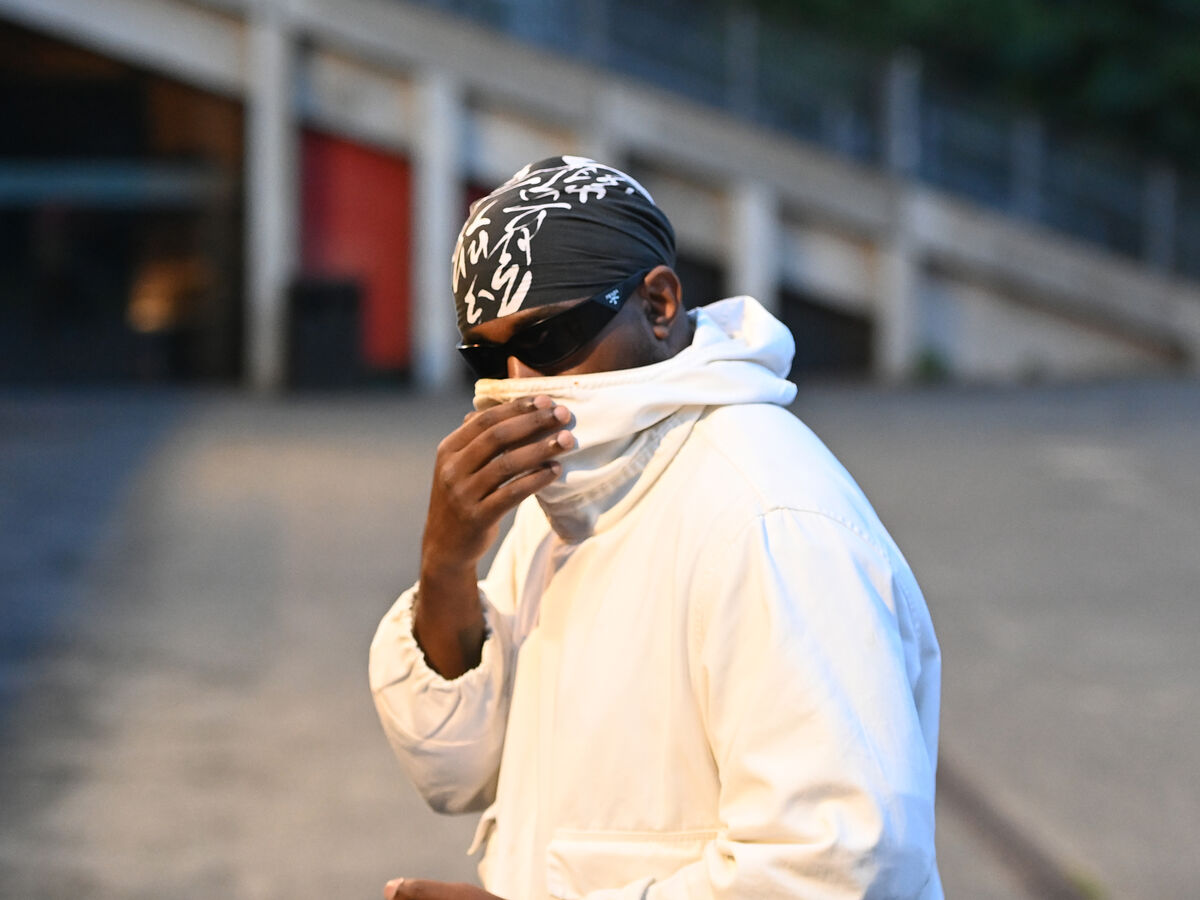 Génio perturbado ou radical em limpeza de imagem? Kanye West vai atuar no Algarve