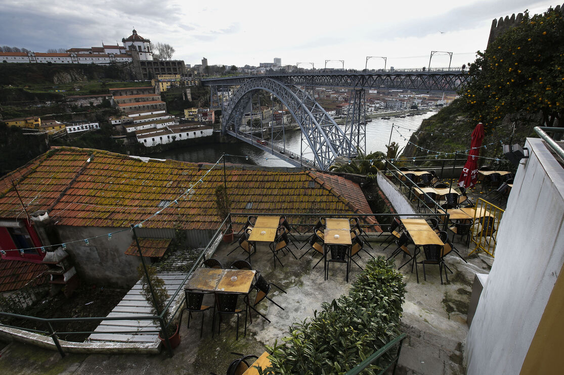A vista do Guindalense Futebol Clube, no Porto