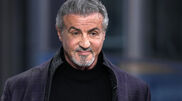 <![CDATA[ Oito décadas de Stallone, o ator que teve de escrever o seu lugar em Hollywood ]]>