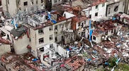 <![CDATA[ Imagens aéreas mostram destruição causada por tornado e tempestades na China ]]>