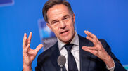 <![CDATA[ Secretário-geral da NATO considerou ataques dos EUA ao Irão "absolutamente necessários" ]]>