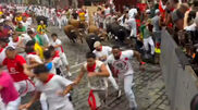 <![CDATA[ Nove feridos na quarta corrida de touros de San Fermín ]]>