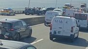 <![CDATA[ Seis feridos em colisão com cinco carros na Ponte Vasco da Gama ]]>