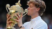 <![CDATA[ Wimbledon: Jannik Sinner revalida título ao vencer Alexander Zverev ]]>