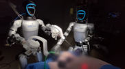<![CDATA[ Robôs humanóides realizam cirurgias experimentais pela primeira vez ]]>
