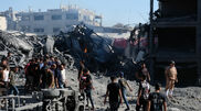 <![CDATA[ Israel: Três pessoas mortas num ataque israelita na Faixa de Gaza ]]>