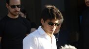 <![CDATA[ Amigos e familiares despediram-se de Luís Represas entre lágrimas e emoção ]]>