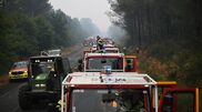 <![CDATA[ Há centenas de milhares de pessoas deslocadas devido aos incêndios em Espanha e França ]]>