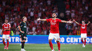 <![CDATA[ Benfica mostra as cartas do baralho e faz 'poker' com Pavlidis ]]>