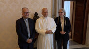 <![CDATA[ Papa Leão XIV recebe Patti Smith no Vaticano ]]>