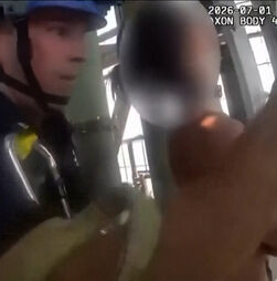 Imagens de bodycam mostram polícias a deter casal que escalou o Empire State Bulding