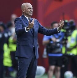 O onze de Portugal para o jogo com a Espanha