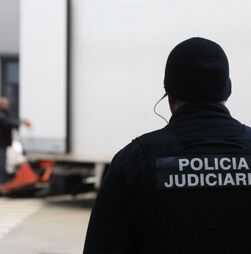 Treinador detido por abusar sexualmente de criança em Vila Real de Santo António