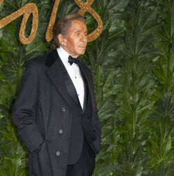 Quem herdou a fortuna milionária de Valentino? Testamento revela surpresa